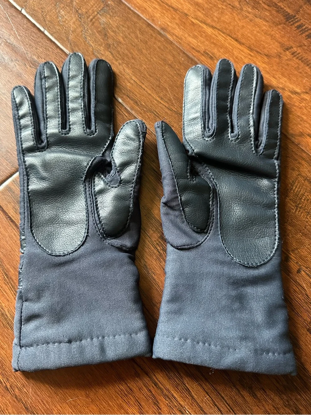 Vintage L'eggs Sheer Energy Knit Lined Stretch Driving Gloves Navy Blue